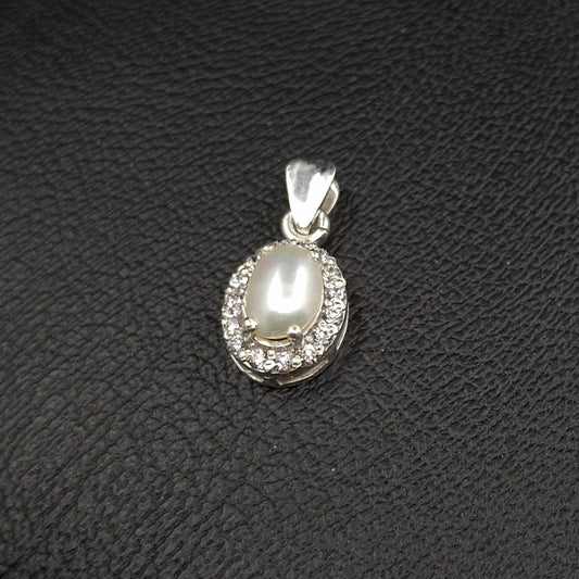 Cultured Pearl and Zirconia on Silver Pendant