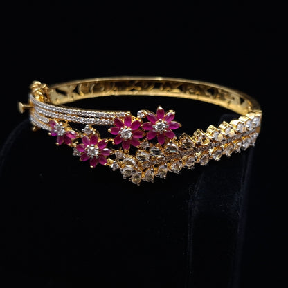 Pink Floral Zirconium Gold-plated Silver Bangle