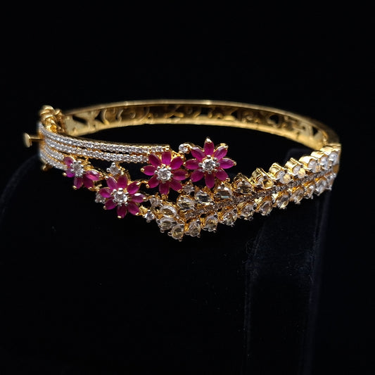 Pink Floral Zirconium Gold-plated Silver Bangle