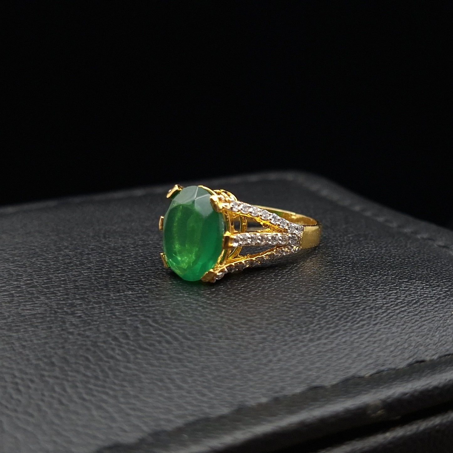 Green Onyx with Brilliant Cut Zirconia Side Stones on Gold-plated Silver Ring