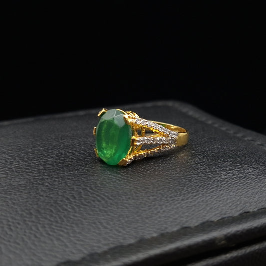 Green Onyx with Brilliant Cut Zirconia Side Stones on Gold-plated Silver Ring