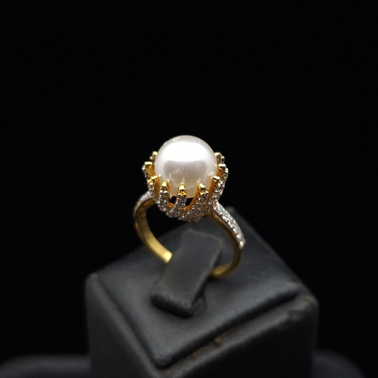 Freshwater Pearl and Zirconium on Gold-Plated Silver Ring