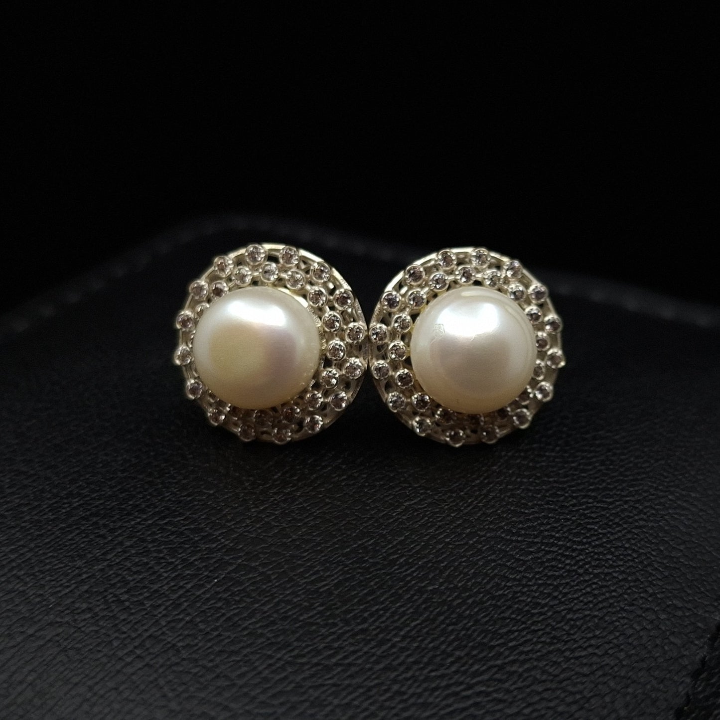 Pearl Zirconia Earrings - Large