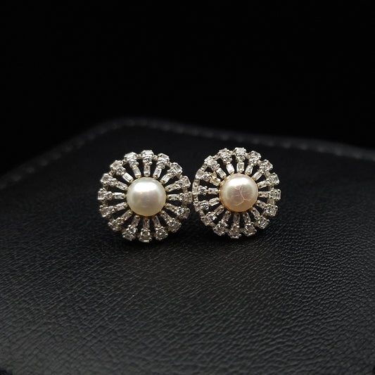 Pearl Zirconia Earrings - Medium